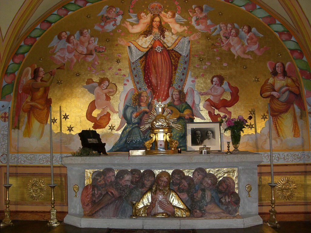 Chapelle restaurée par Mirta Dubischar